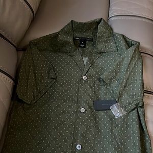 NWT Men’s Marc Jacob Short Sleeve Button Up - Green